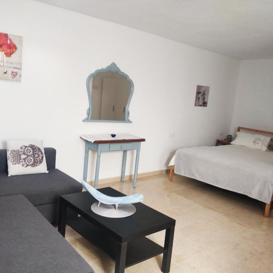 One Bedroom Apartment In Tazacorte Exteriör bild